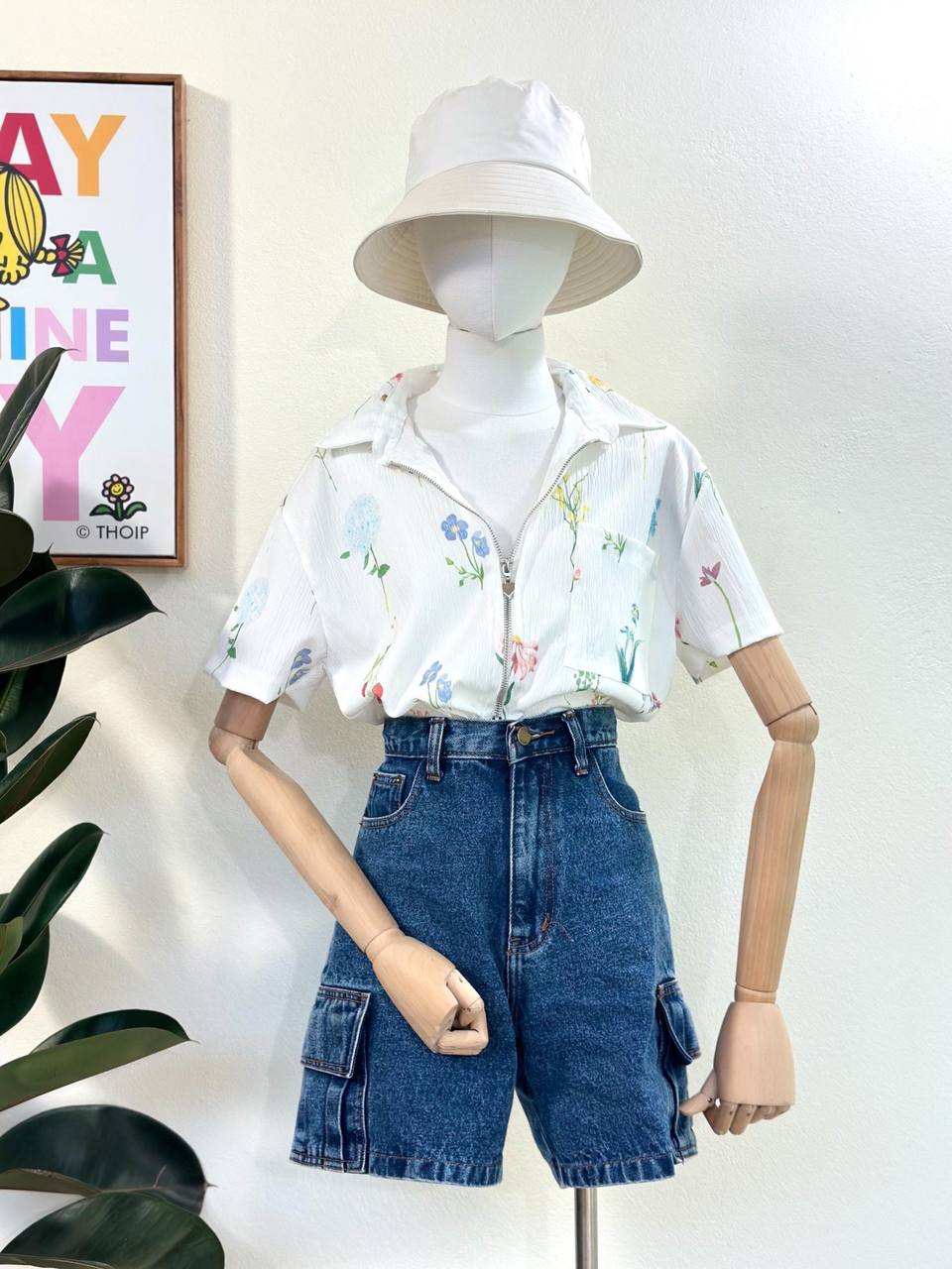 Bloom Floral Zip Top