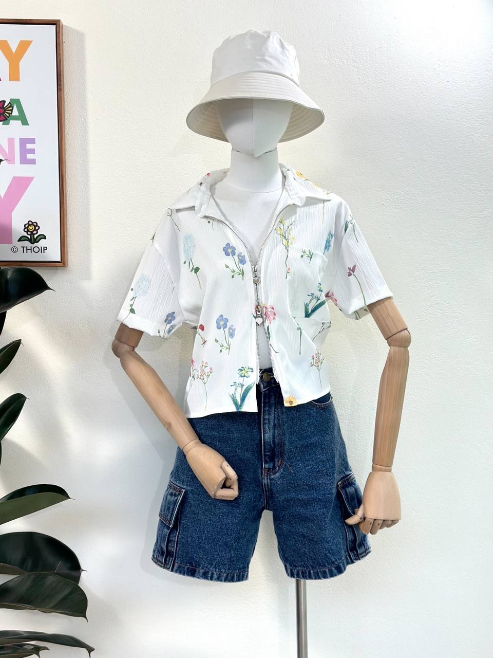 Bloom Floral Zip Top