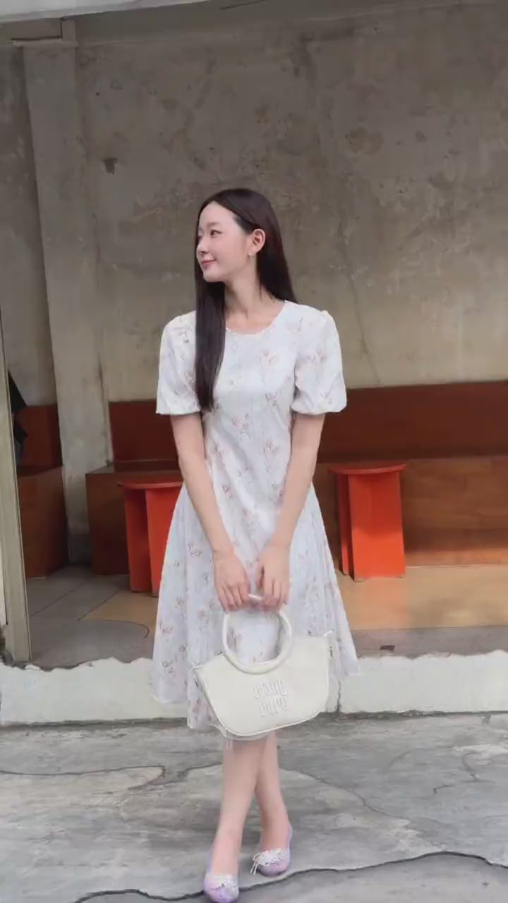 Sania Puff Sleeve Maxi Dress video