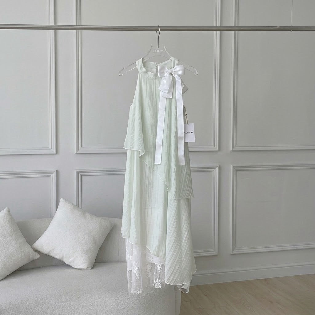 Belle Bow Lace Maxi Dress