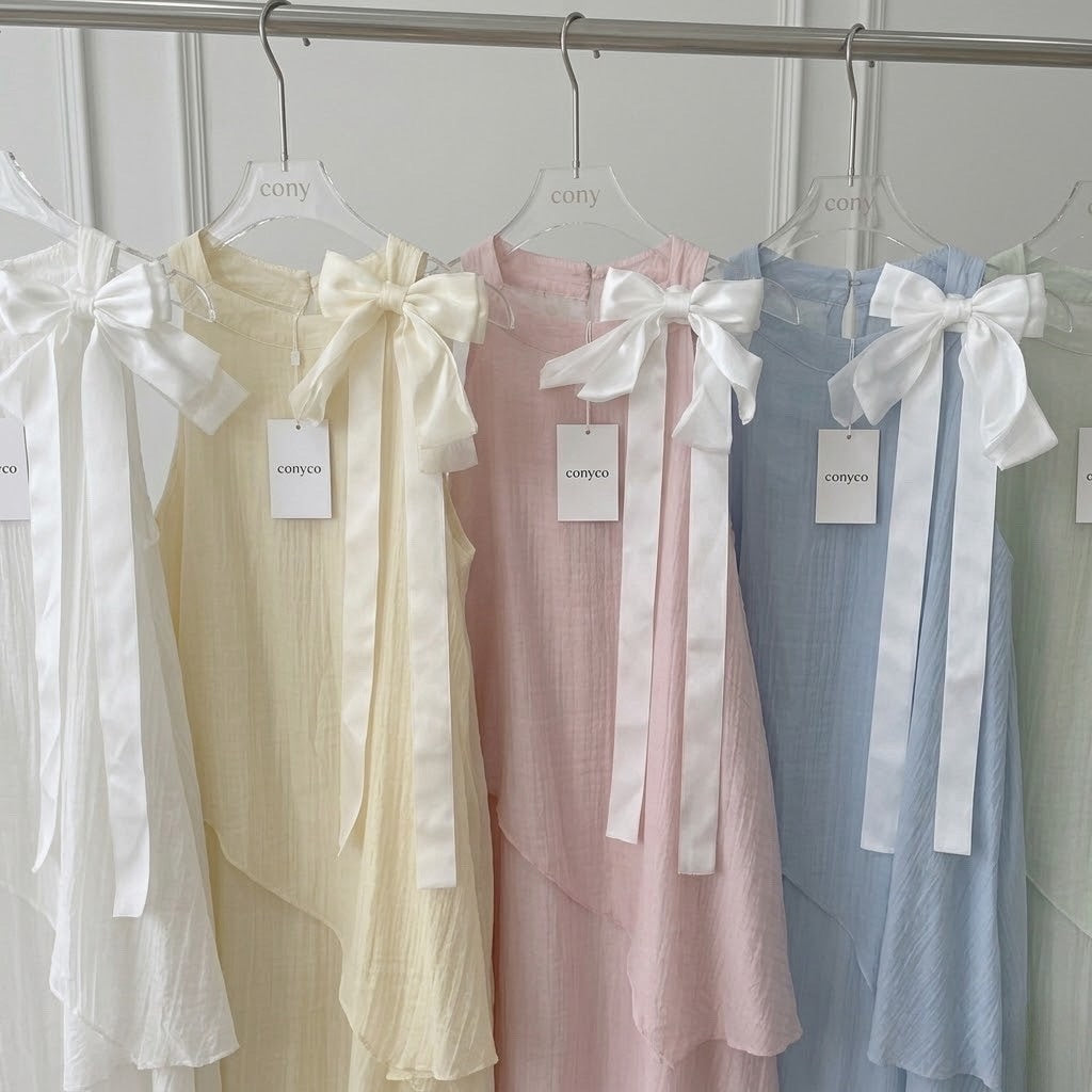 Belle Bow Lace Maxi Dress