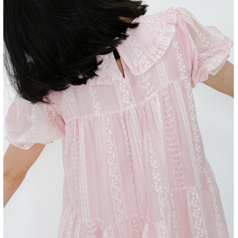 Pink detail