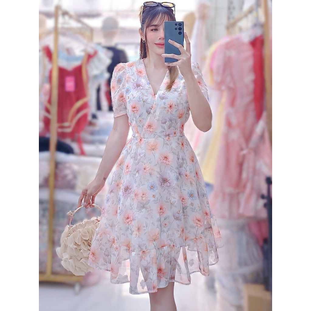 Cream Floral